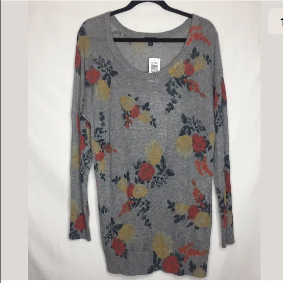 torrid Sweaters - Torrid Floral Raglan Pullover Lightweight Sweater
